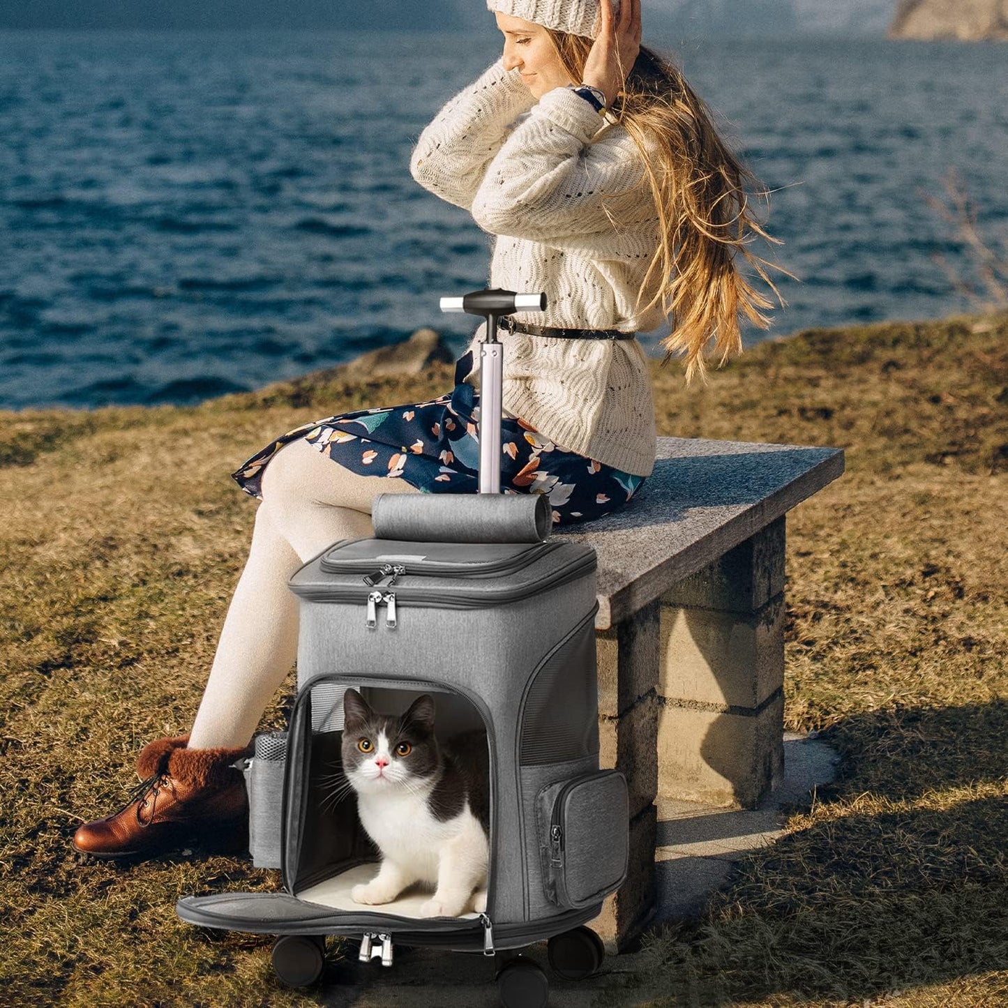 Airline-Approved Large Pet Carrier Backpack with Wheels, Featuring Durable Handle, Flexible Wheels, and Breathable Mesh Panels